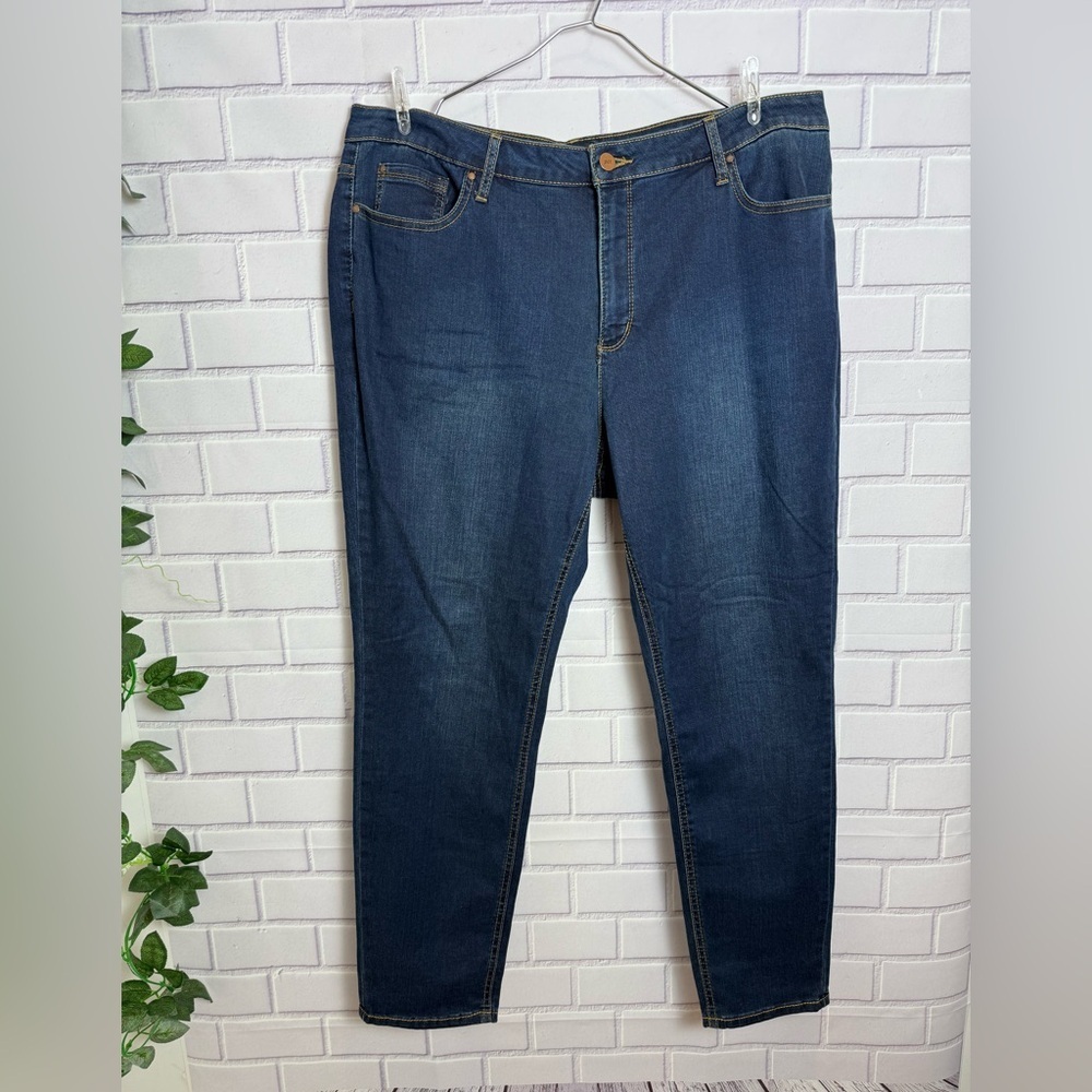 JONES New York Dark Blue Skinny Women's Jeans/size 16